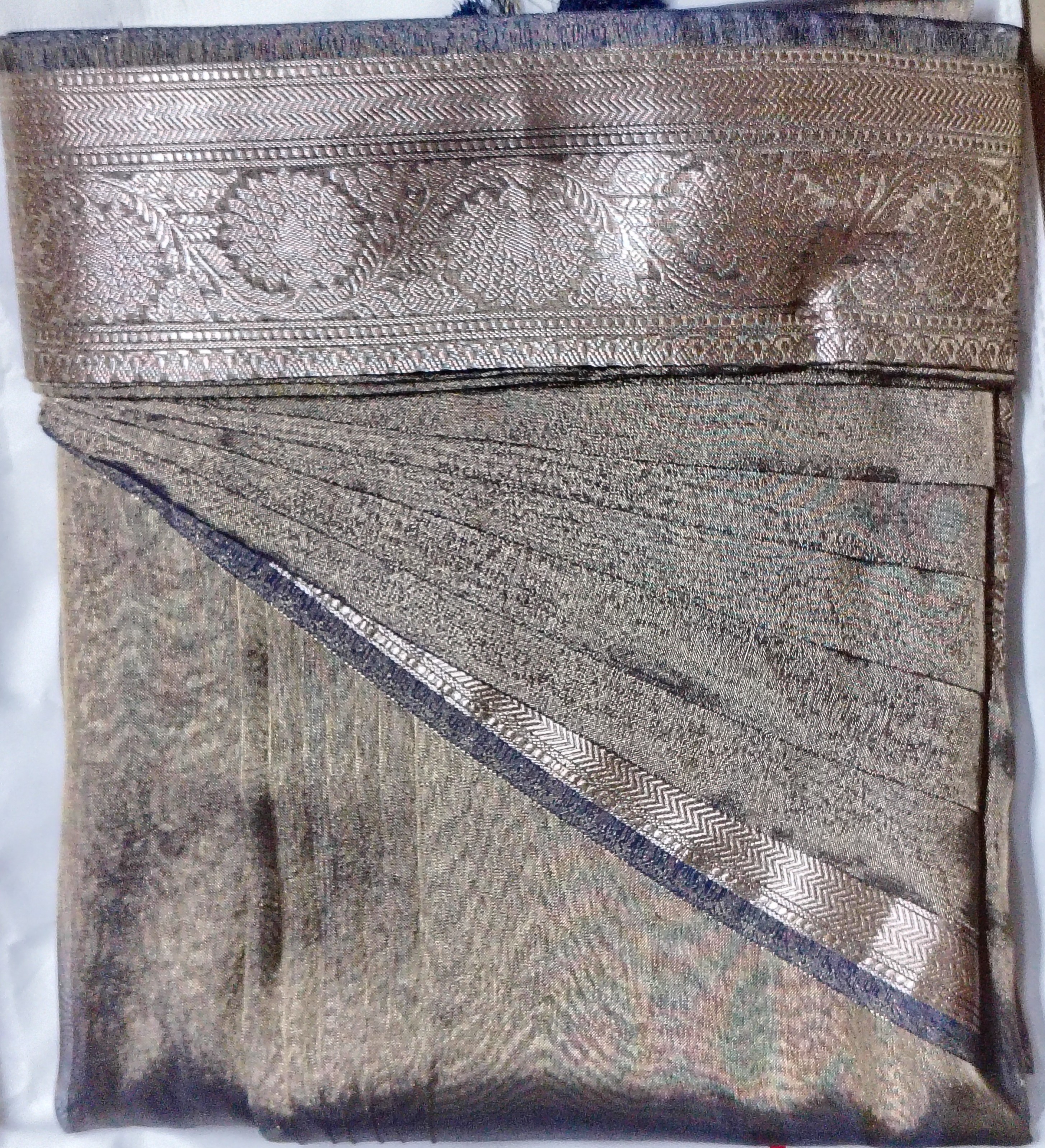 Box Pleat Saree 10
